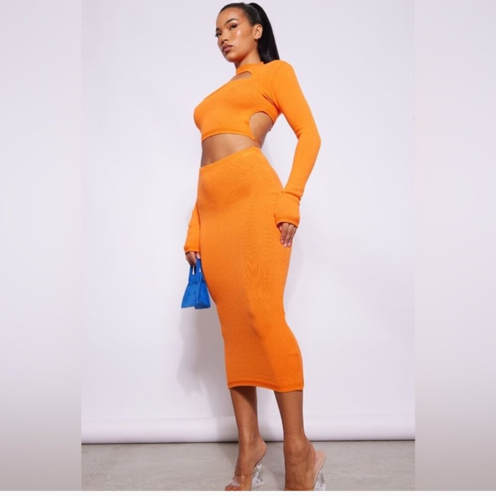 Pretty Little Thing Orange Tie Back Long Sleeve Crop Knit Long Sleeve Top